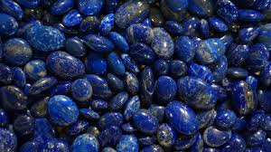 lapis-lazuli-gemstones